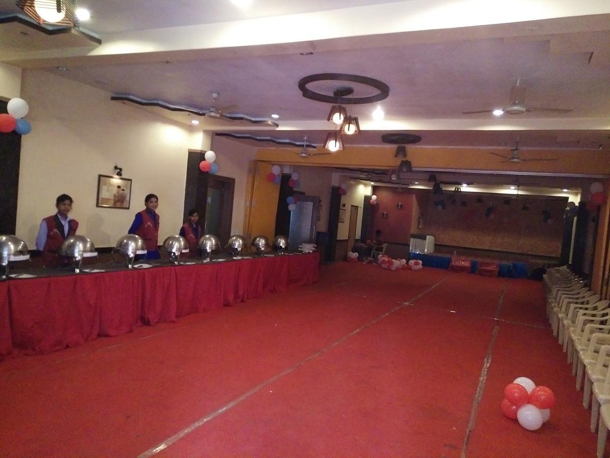 Hotel Shree Sai Shraddha Raigarh Luaran gambar